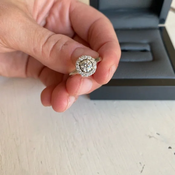 Natural Tolkowsky vintage inspired engagement ring, size 6, 0.71 total cts - Picture 6 of 13